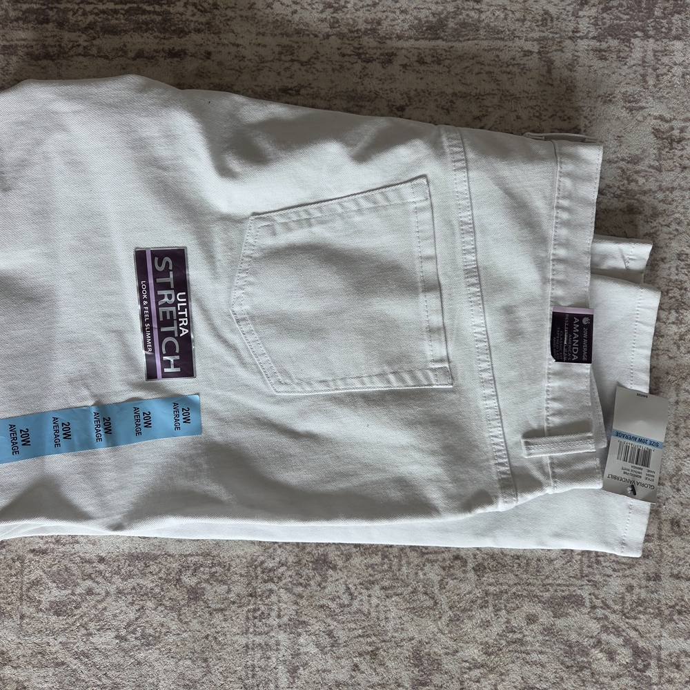 Gloria Vanderbilt Ultra Stretch White Women's Pants